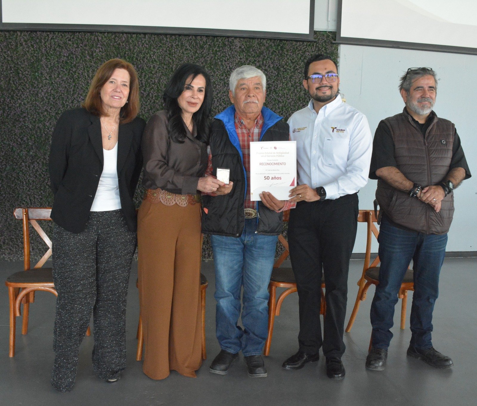 RECONOCEN TRAYECTORIA Y VOCACIÓN DE SERVICIO EN LA COMISIÓN DE PARQUES Y BIODIVERSIDAD DEL ESTADO