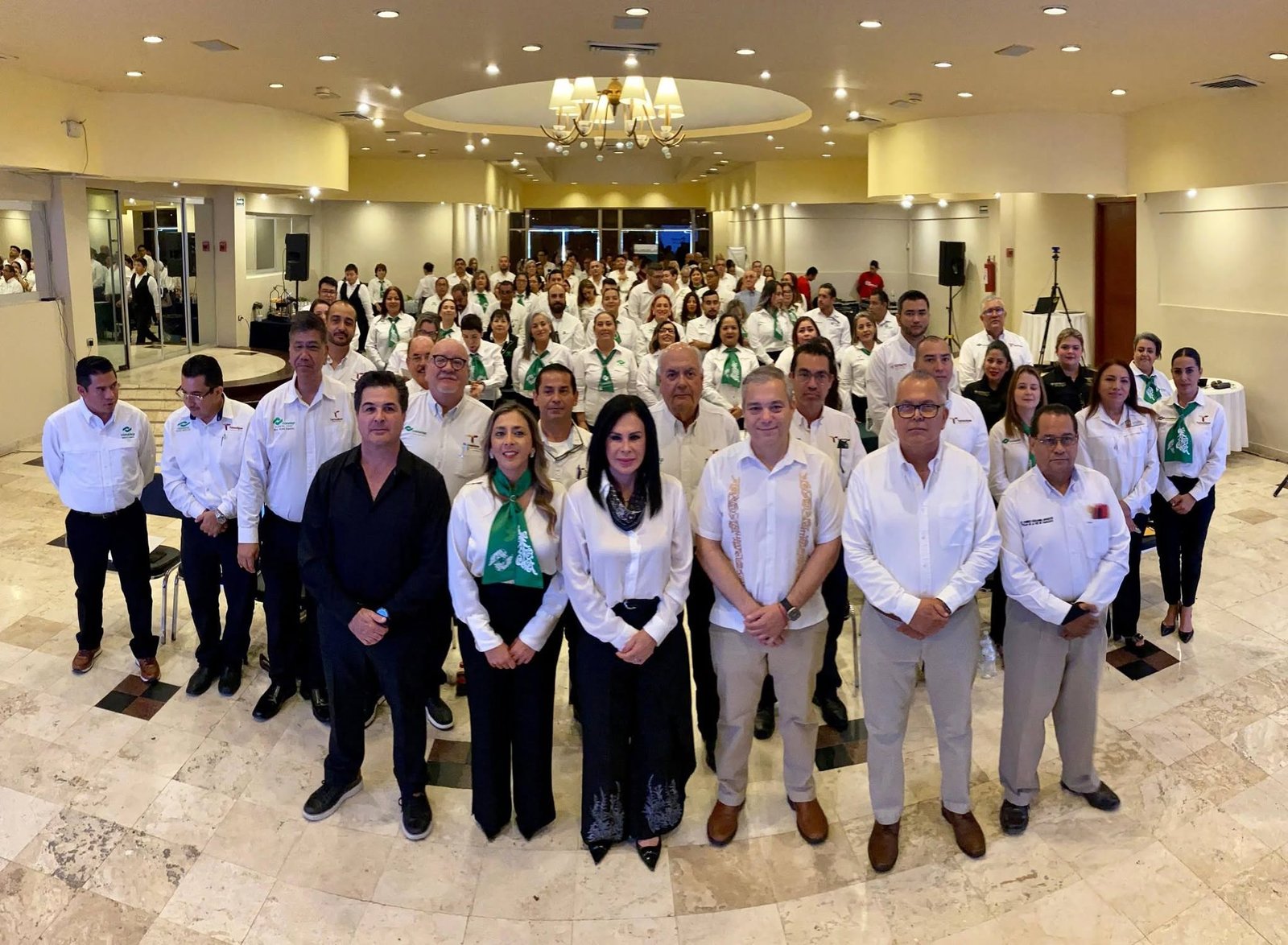 LIC. BLANCA VALLES ASISTE A LA INAUGURACIÓN DEL TERCER CONGRESO DE DOCENTES DEL CONALEP TAMAULIPAS