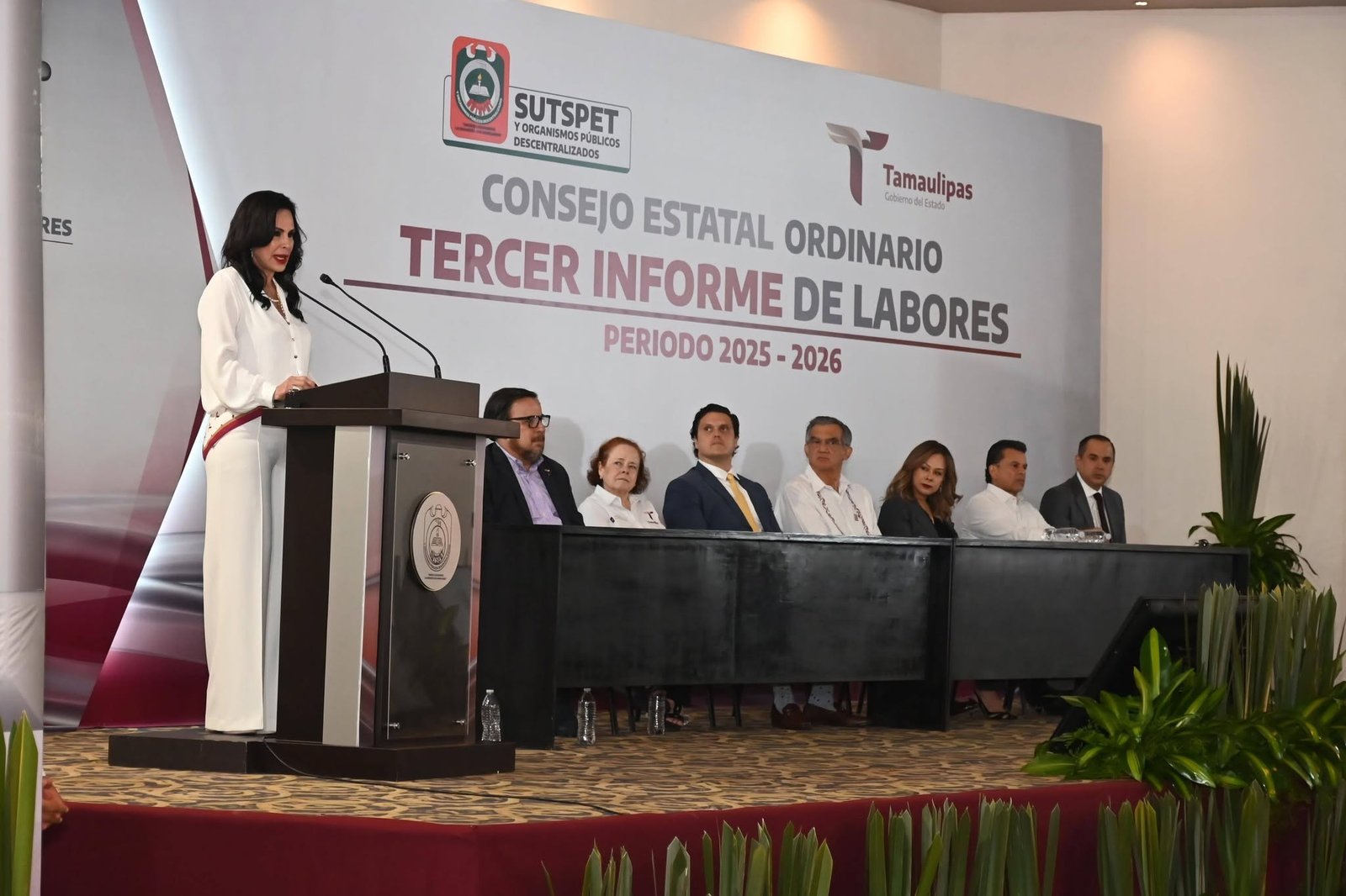 BLANCA VALLES RINDE SU TERCER INFORME DE LABORES; DESTACA UNIDAD, RESULTADOS Y COMPROMISO CON LAS Y LOS TRABAJADORES