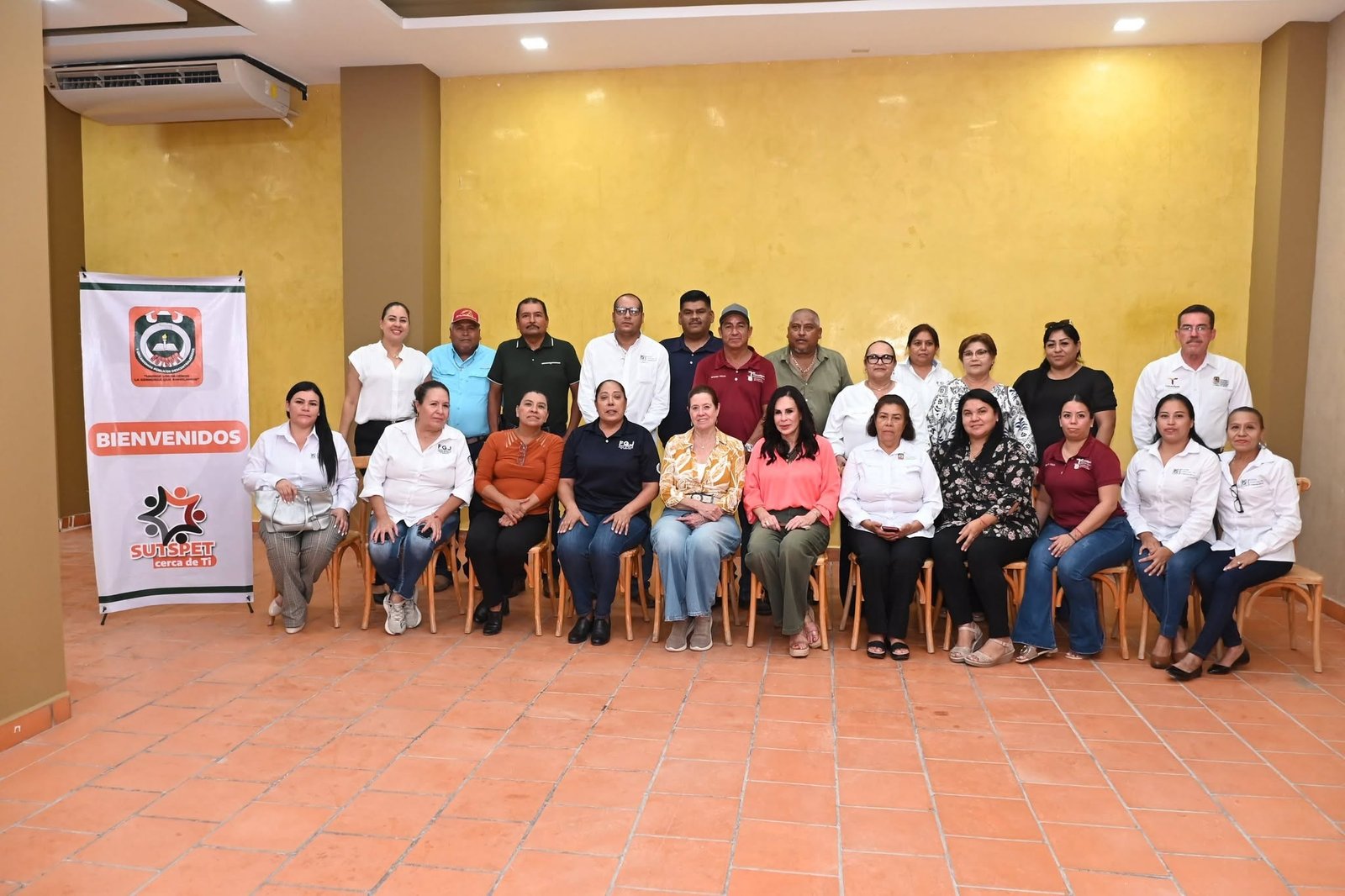 BLANCA VALLES FORTALECE LA CONVIVENCIA Y CERCANÍA CON SERVIDORES PÚBLICOS DE SOTO LA MARINA